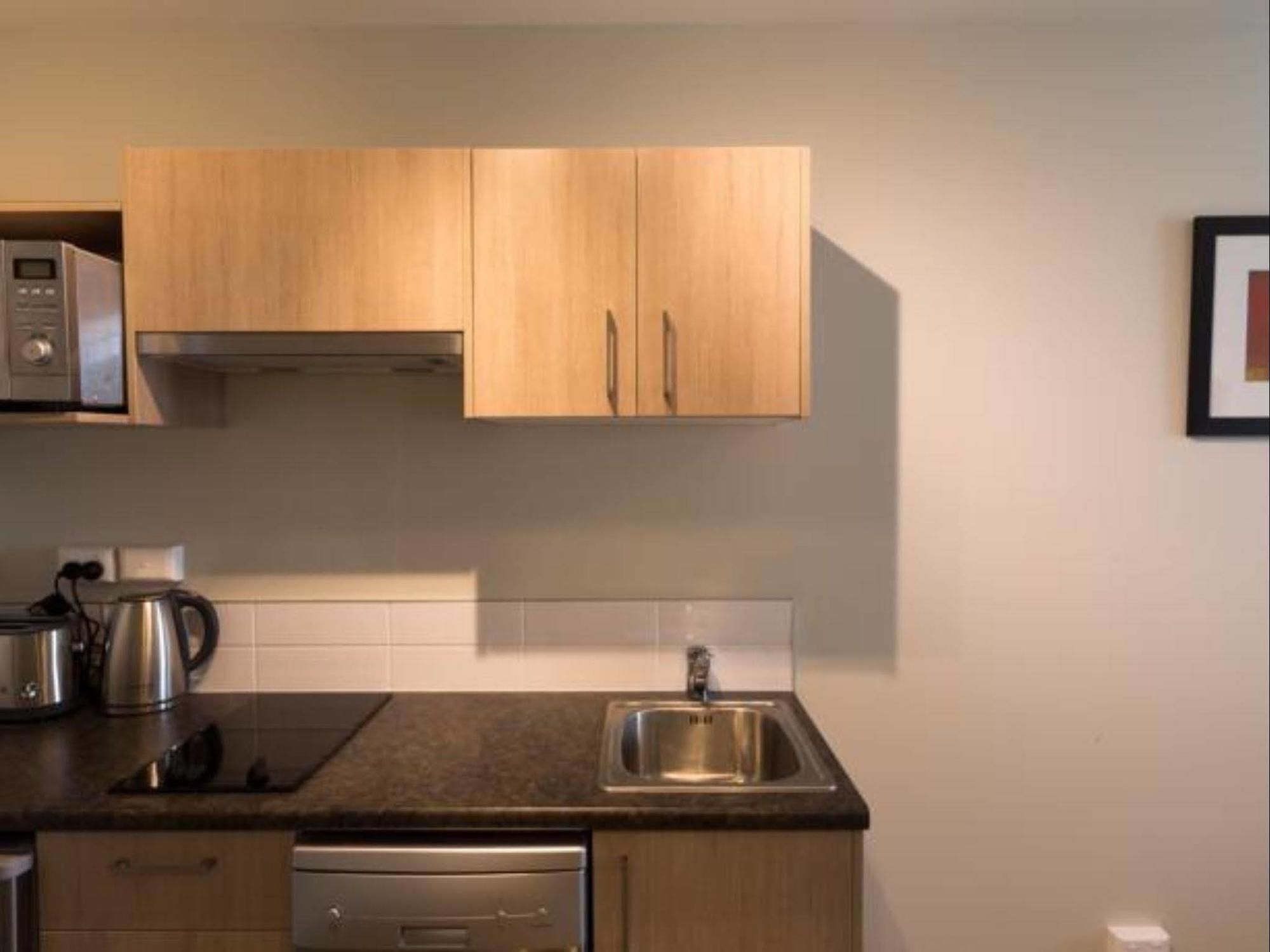Ramada Suites By Wyndham Christchurch City Zewnętrze zdjęcie