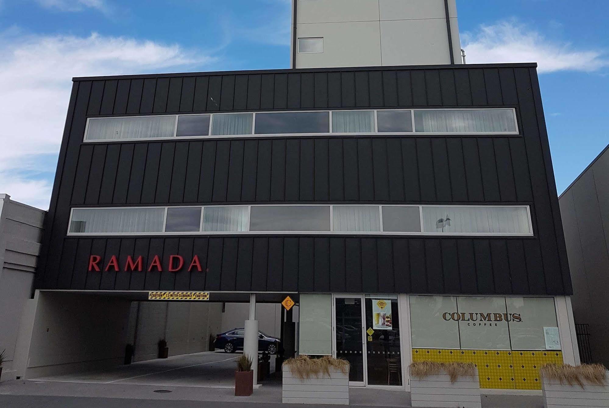 Ramada Suites By Wyndham Christchurch City Zewnętrze zdjęcie